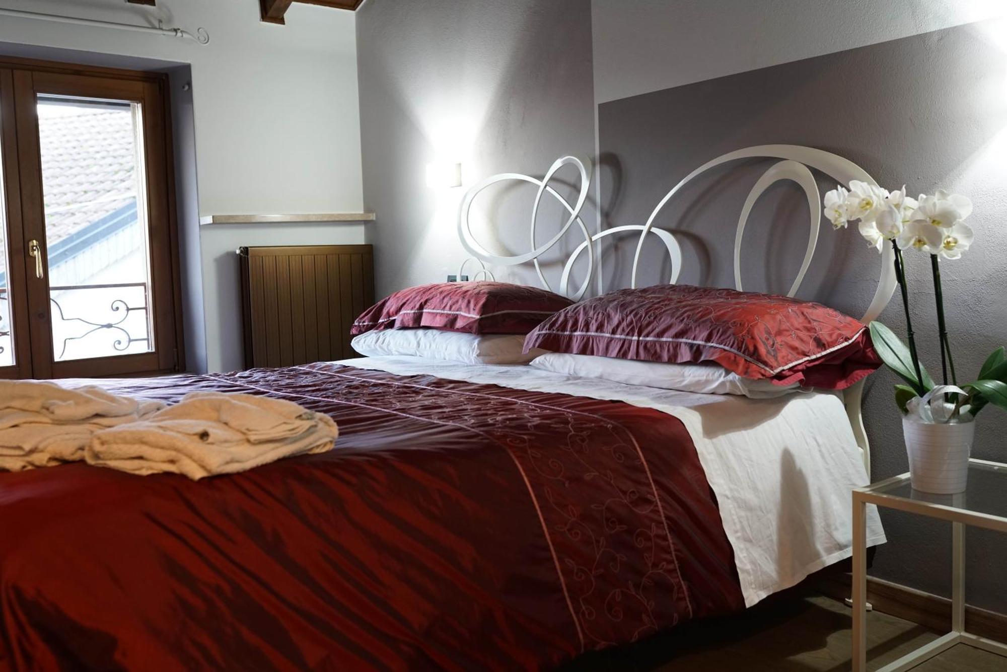 Portola La Vecchia Dimora Villa Roncola Exteriör bild