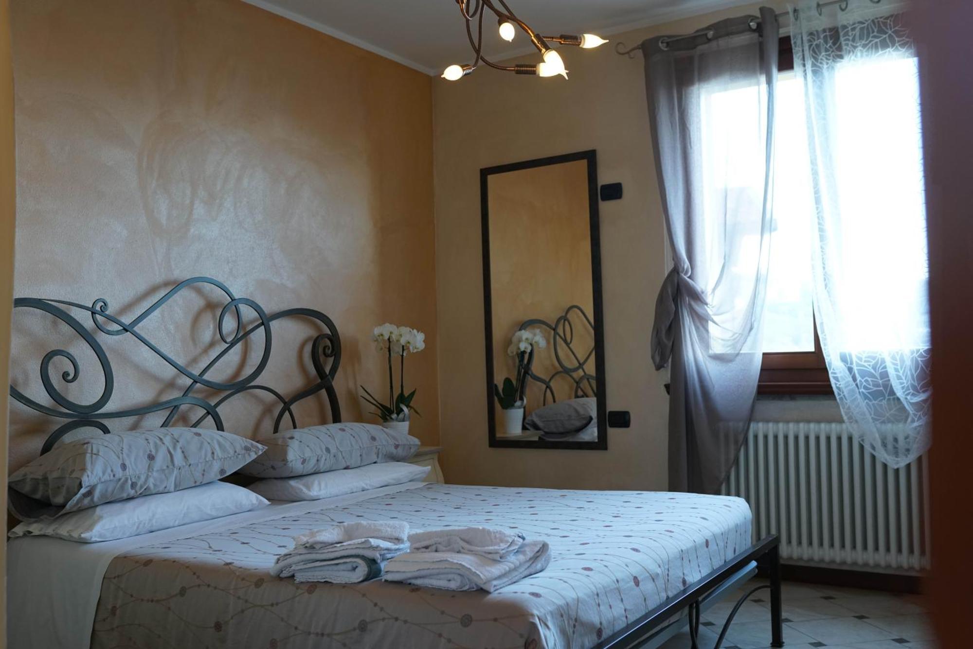 Portola La Vecchia Dimora Villa Roncola Exteriör bild