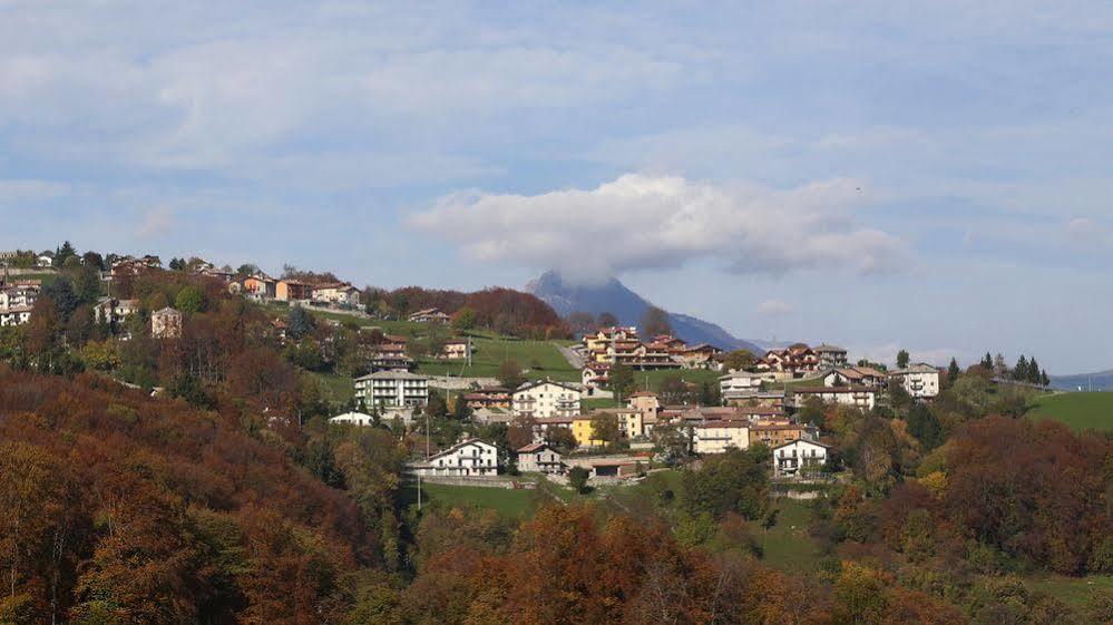 Portola La Vecchia Dimora Villa Roncola Exteriör bild